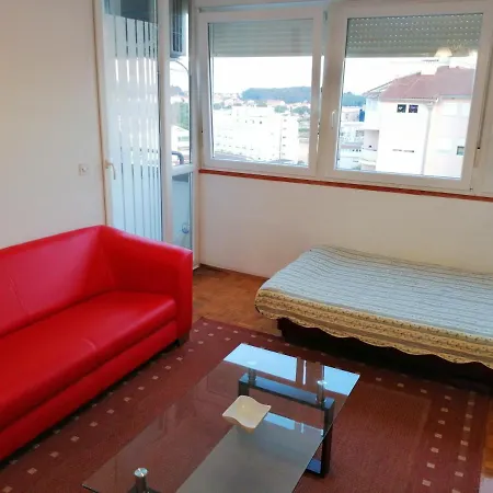 Apartment Pula Appartement *