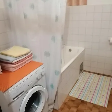 Apartment Pula 풀라